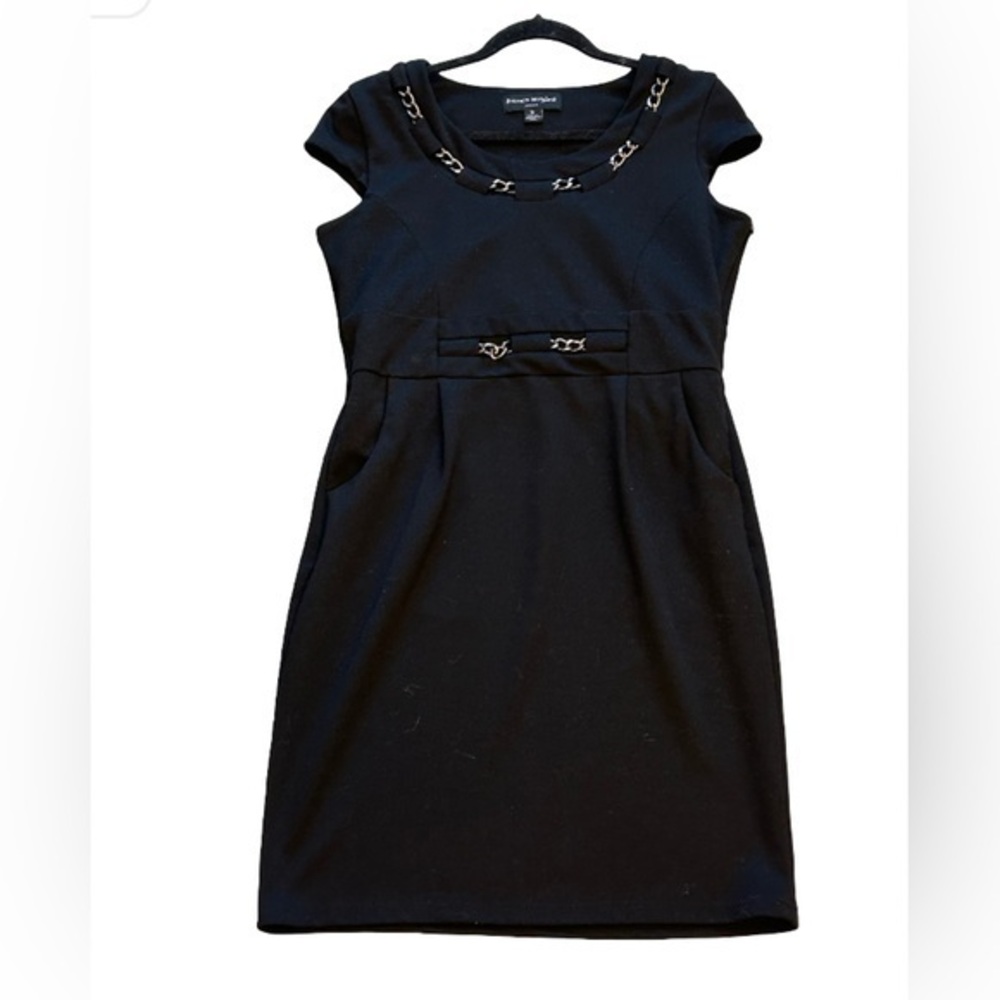 Bianca Nygard Elegant Black Dress with Chain Accents. Lined. Pockets.